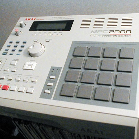 Akai MPC2000